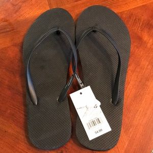 Shade & Shore Flip flops sz 10
